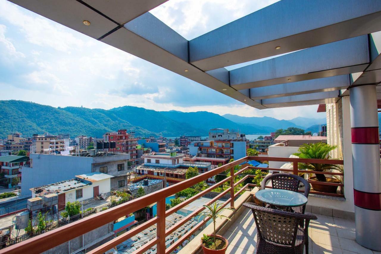 Hotel Lake Paradise Pokhara Ngoại thất bức ảnh