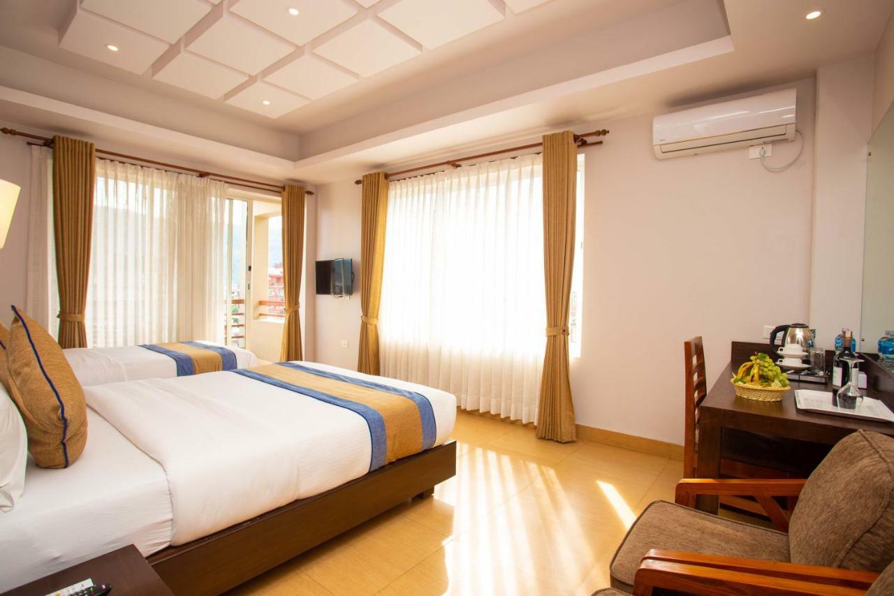 Hotel Lake Paradise Pokhara Ngoại thất bức ảnh