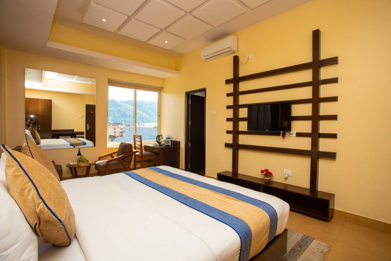 Hotel Lake Paradise Pokhara Ngoại thất bức ảnh