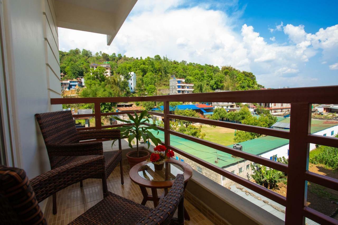 Hotel Lake Paradise Pokhara Ngoại thất bức ảnh